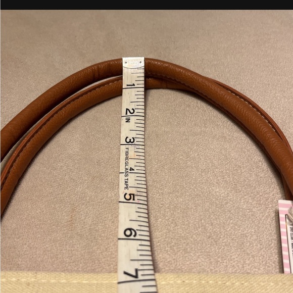 🎉HOST PICK🎉 GOOD VIBES Beach Bag PLUS Free Swimsuit! - Picture 10 of 12